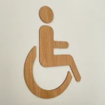 WC-kyltti inva koivus pyörätuoli tammi